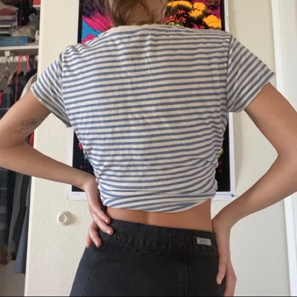 brandy melville striped tee - Picture 2 of 4